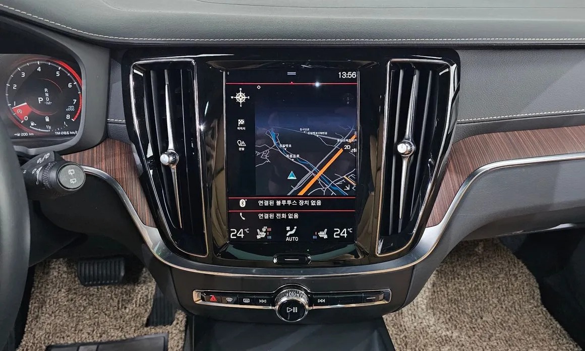 Volvo V60 12