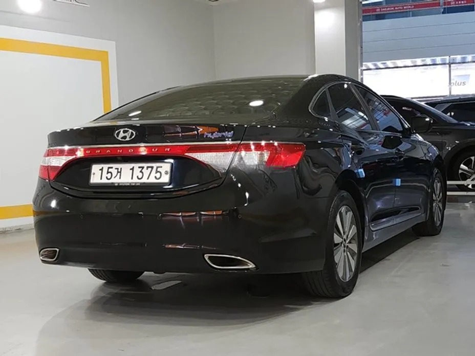 Hyundai Grandeur 2