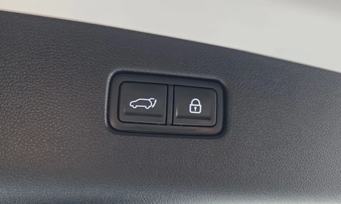 Genesis GV70 31