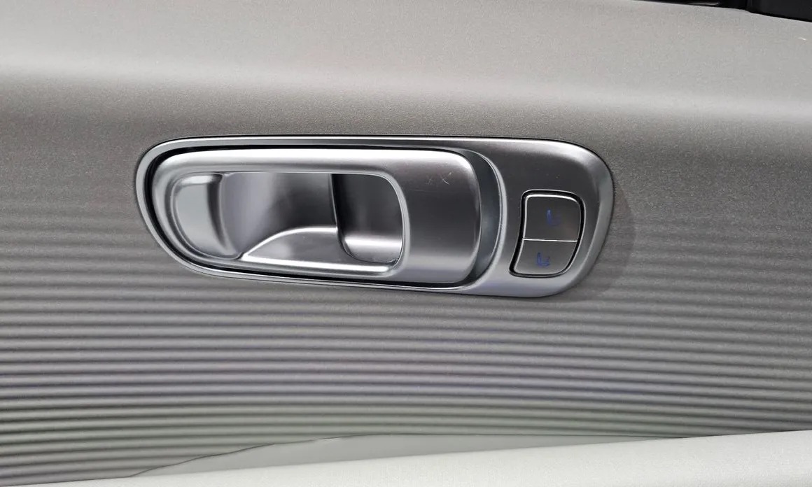 Hyundai Ioniq6 27