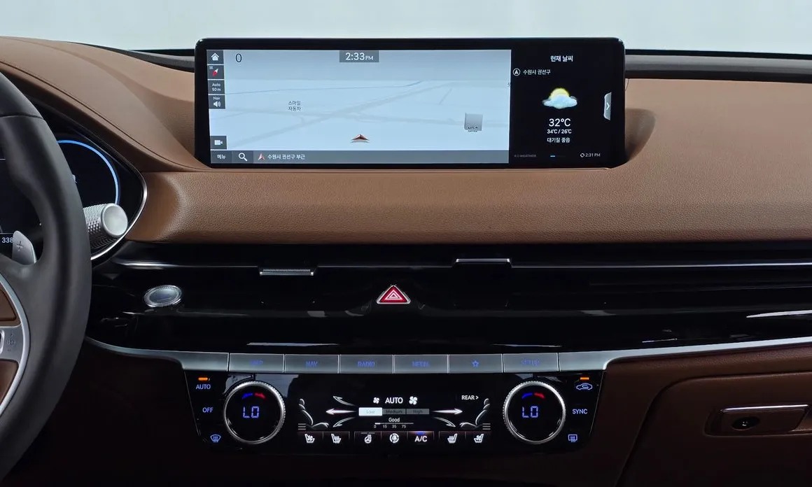 Genesis G80 12