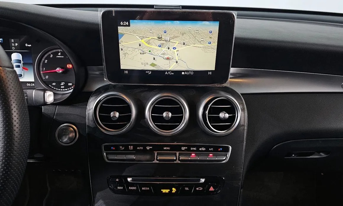 Mercedes-Benz GLC-Class 15
