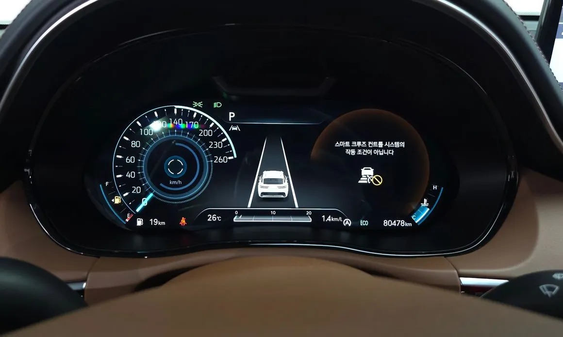 Genesis GV70 8