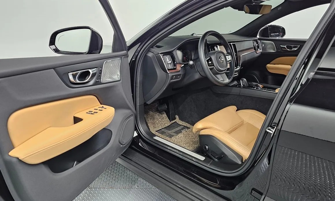 Volvo V60 10