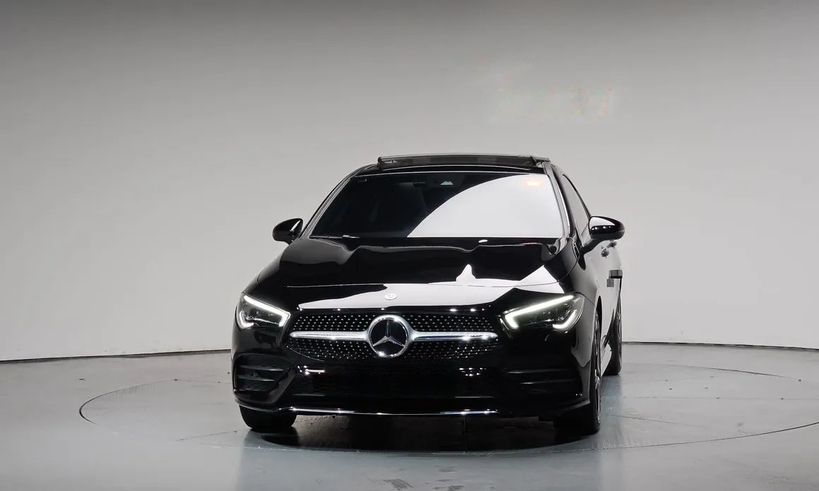 Mercedes-Benz CLA-Class 3