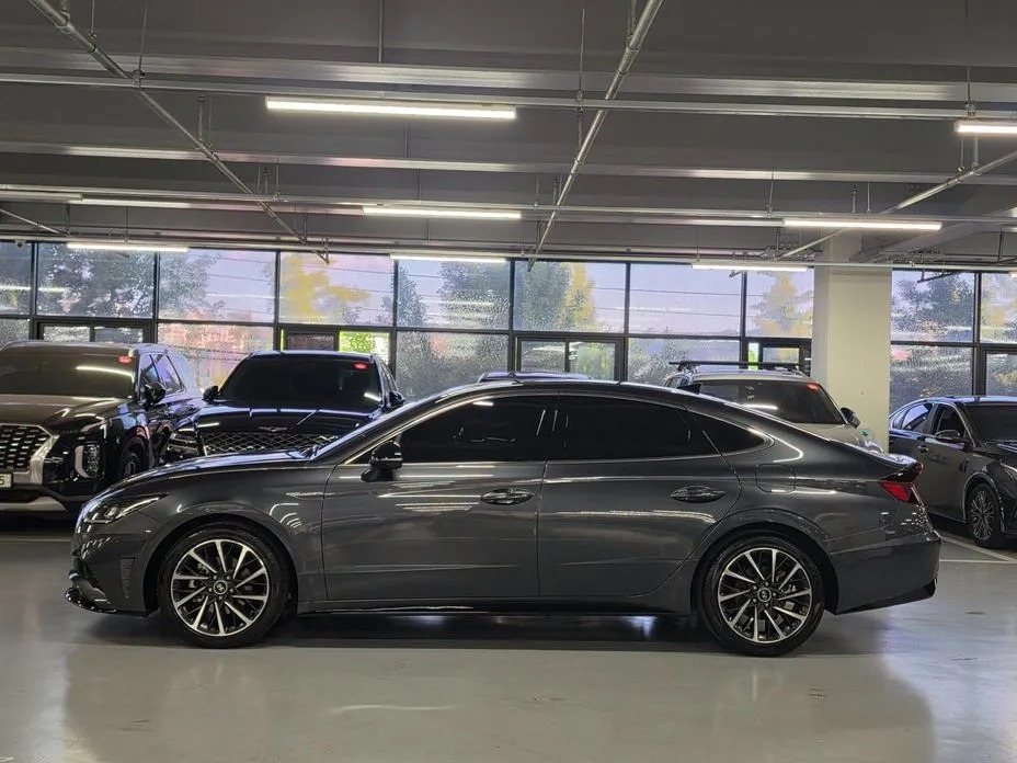 Hyundai Sonata 7