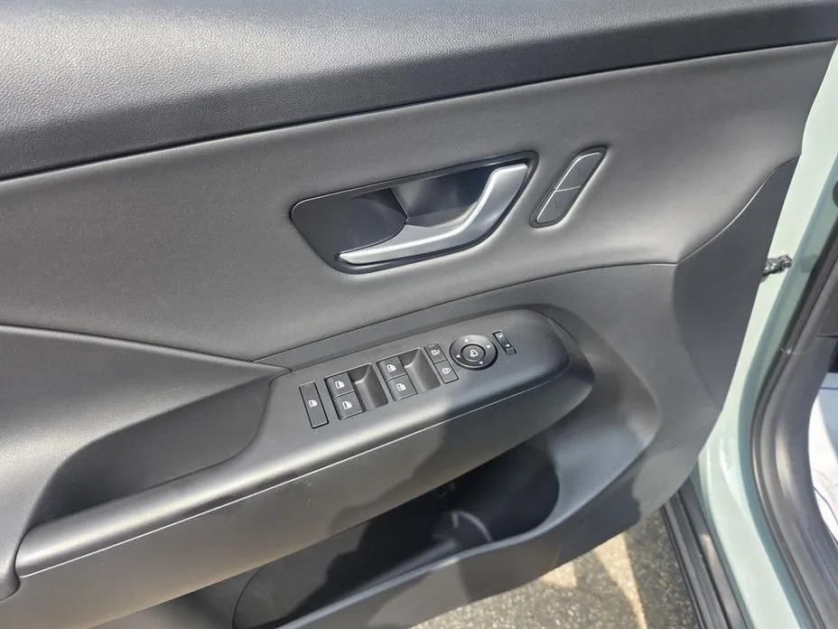 Hyundai Kona 16